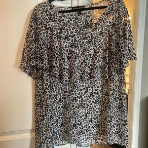 Love & legend, lightweight blouse